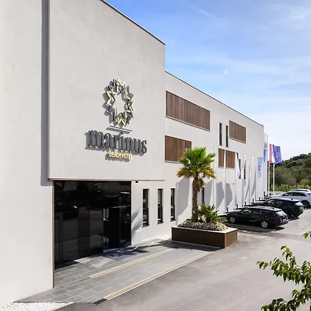 Marinus Beach Hotel-3