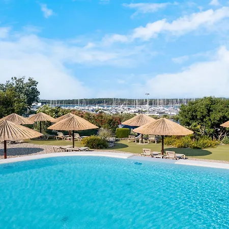 Holiday Homes Kanajt-2