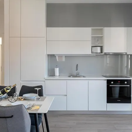 Apartments Jakic 1-3