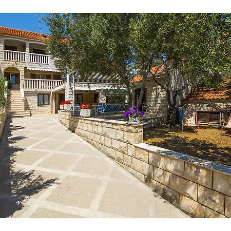 Bol Residence-2