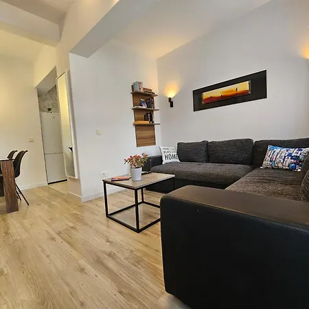 Vukosav Family Apartments And Rooms-3