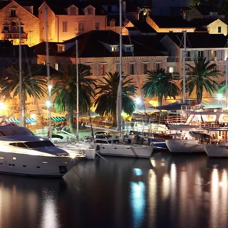 Delfin Hvar Hotel-3
