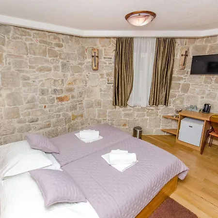 Apartment And Rooms Desideria-3