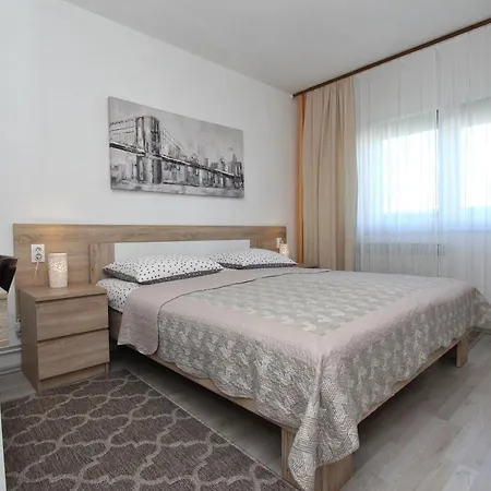 Apartments And Room Eva-3
