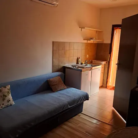 Opatija Rooms & Apartments Semic - Free Parking And Sea View-2
