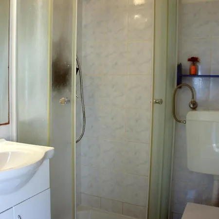 Guest House Marta-3