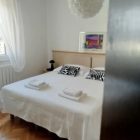 Rooms Luce 2 & Supetar-2