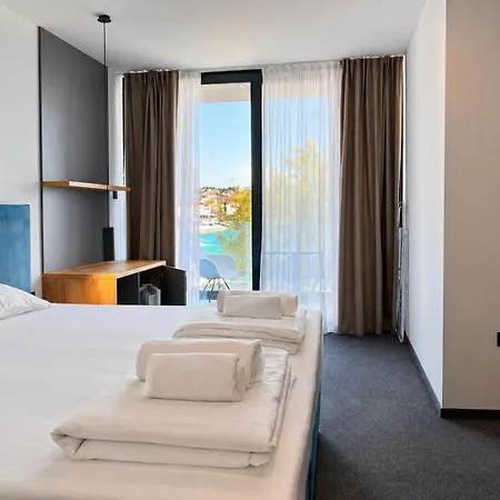 Hotel Millenium Deluxe-3