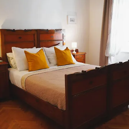 Tt Apartmani - Historic Center Pula-2