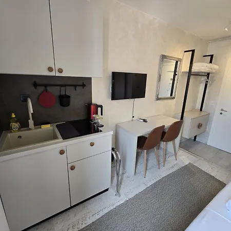 Studio Apartments - Pula City Center-3