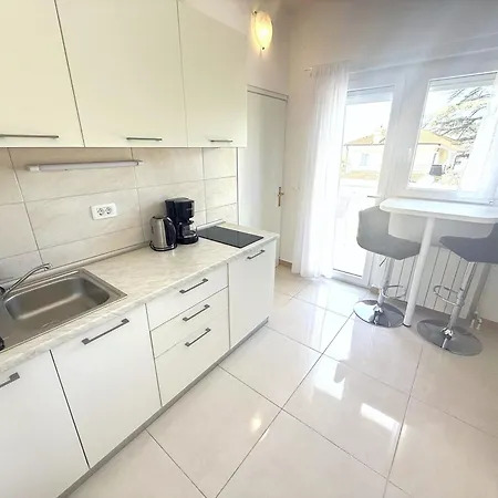 Guesthouse Cecilia 2-2