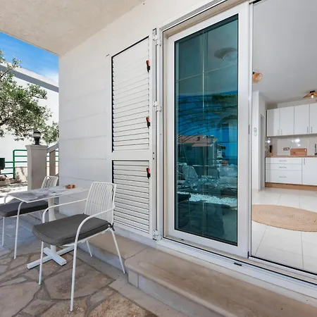 Villa Bozica - Sea View Stone Villa With Free Parking-3