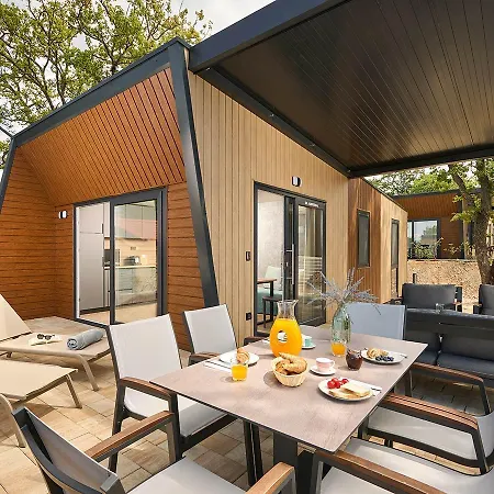 Aminess Style Camping Atea Glamping & Holiday Homes-3