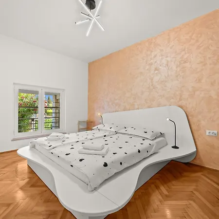 Guest House Marica-2