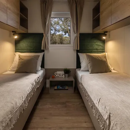 Mobile Homes Lopari-3