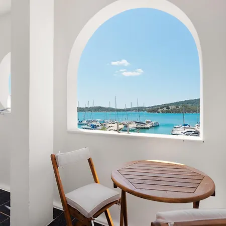 Irene Bed & Breakfast Tisno-2