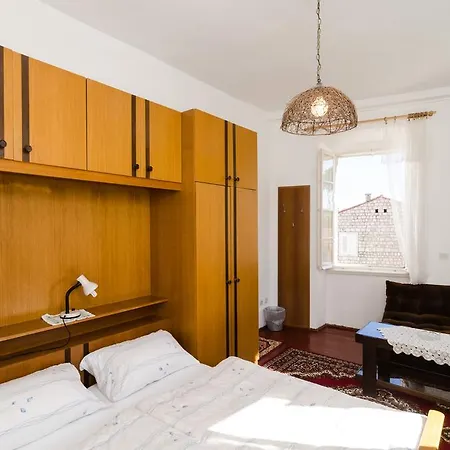 Rooms Pile-2