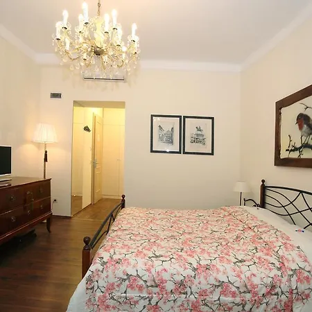 B&B Fotic-3