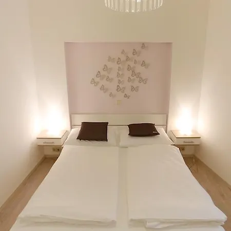 Zadar Street Apartments And Room-3