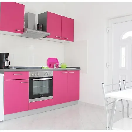 Apartments & Room Dijana-3