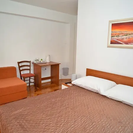 El Mirador Rooms With Balcony-3