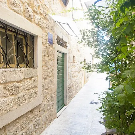 Rooms Livia-3