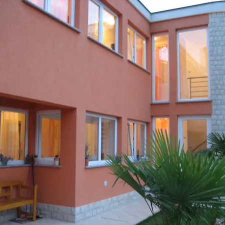 Guest House Mare E Monti-3