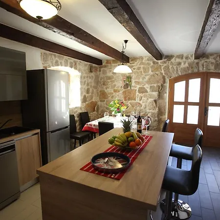 Holiday Home Rasopas-3