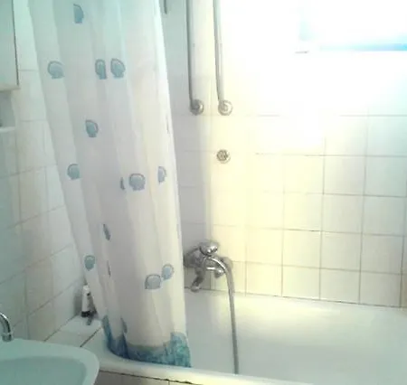 Guest House Perfect Location-3