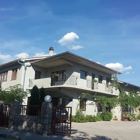Guest House Sara-3