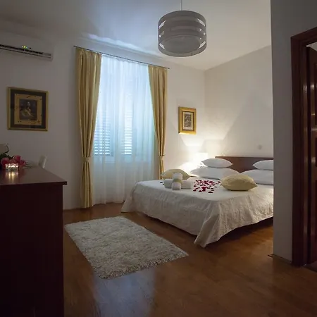 Luxury Rooms Duje-3
