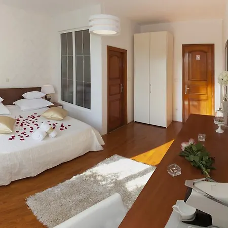 Luxury Rooms Duje-2