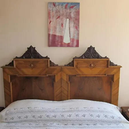 Sinistaj Rooms-2