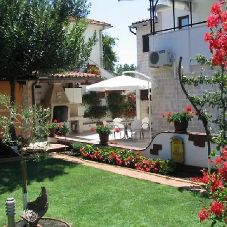 Apartment Dady With A Large Covered Terrace-2