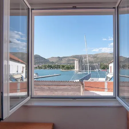Hostel Marina Trogir-2