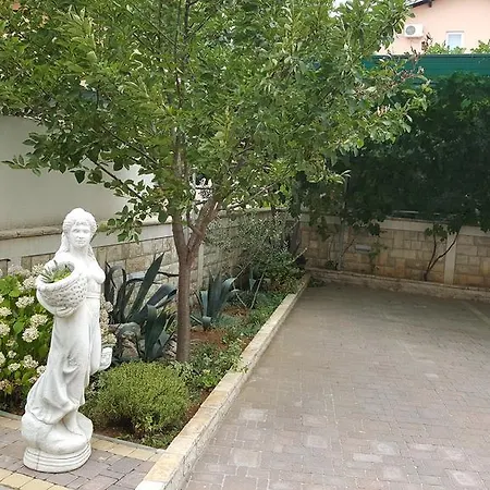 Guest House As-3