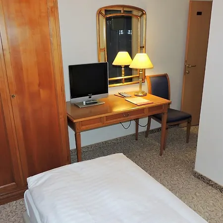 Hotel Zagreb-2