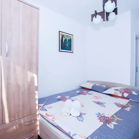 Rooms Megi-2