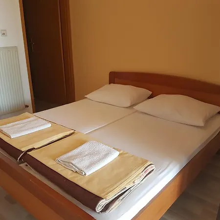 Rooms Hunter-3