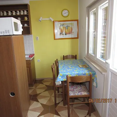Guest House Vanessa-2
