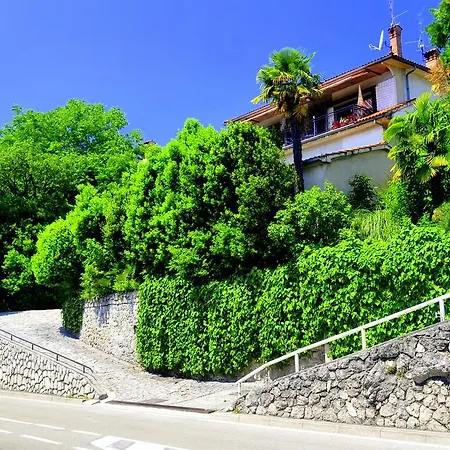 Guest House Lifestyle Holiday-2