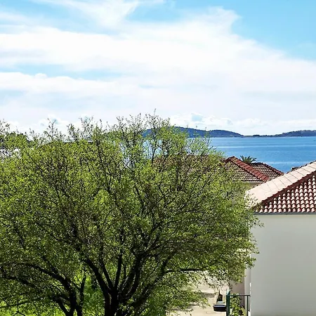 Guesthouse Lucic-3
