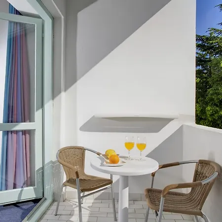 Marina Sunny Hotel By Valamar-3