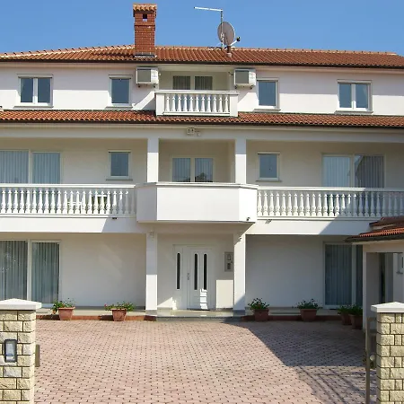 Villa Osipovica-3