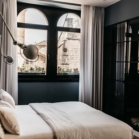 Abokamento Boutique Rooms-3
