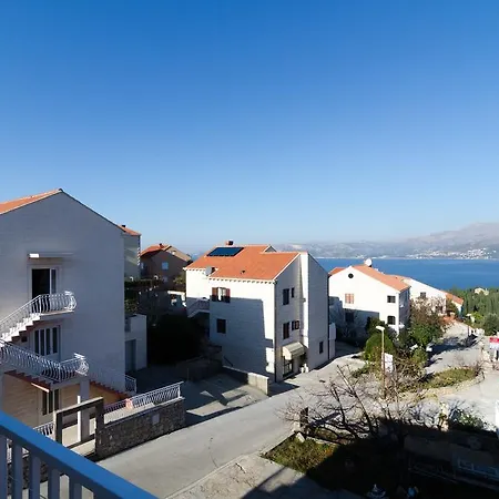 Apartment Pavo-3
