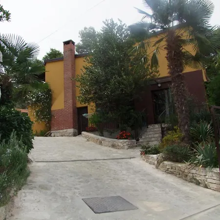 Guest House Korado-3