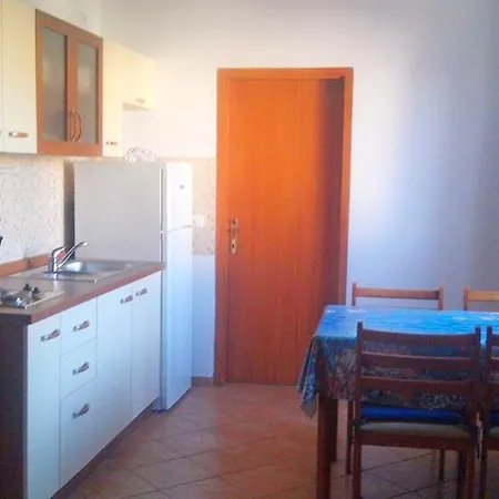 Apartments Valentina Mandre-3