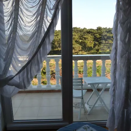 Villa Verde Apartments&Rooms-2