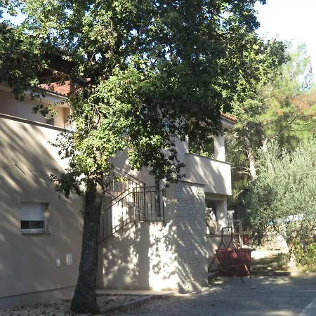 Apartments Domino-3